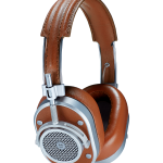 MH40 Over Ear Headphones 2