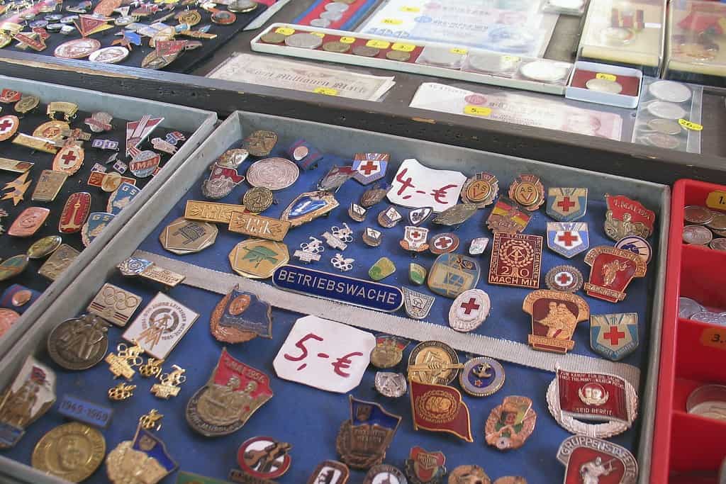 crbassett - Pins and Medallions