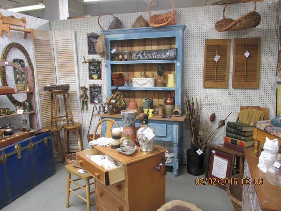 One of a Kind Antique Mall - Flea Markets in Ontario