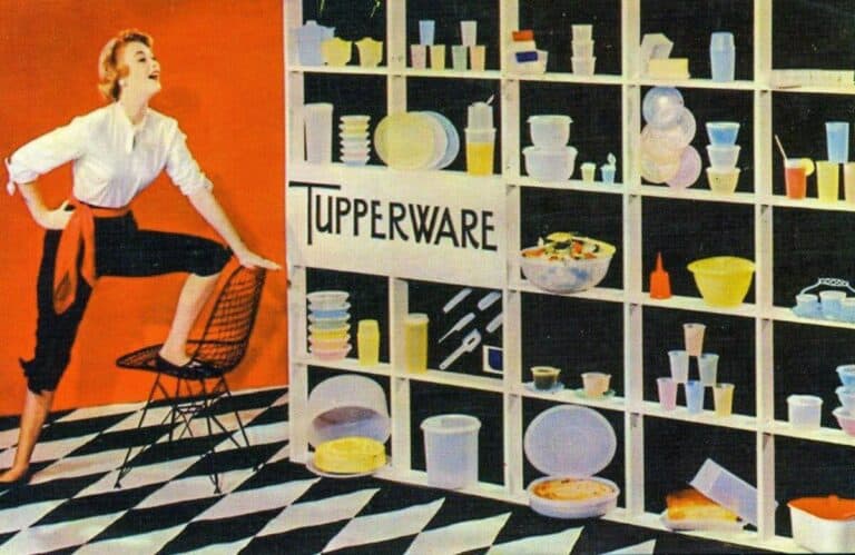 Vintage Tupperware by Thomas Hawk via flickr 2